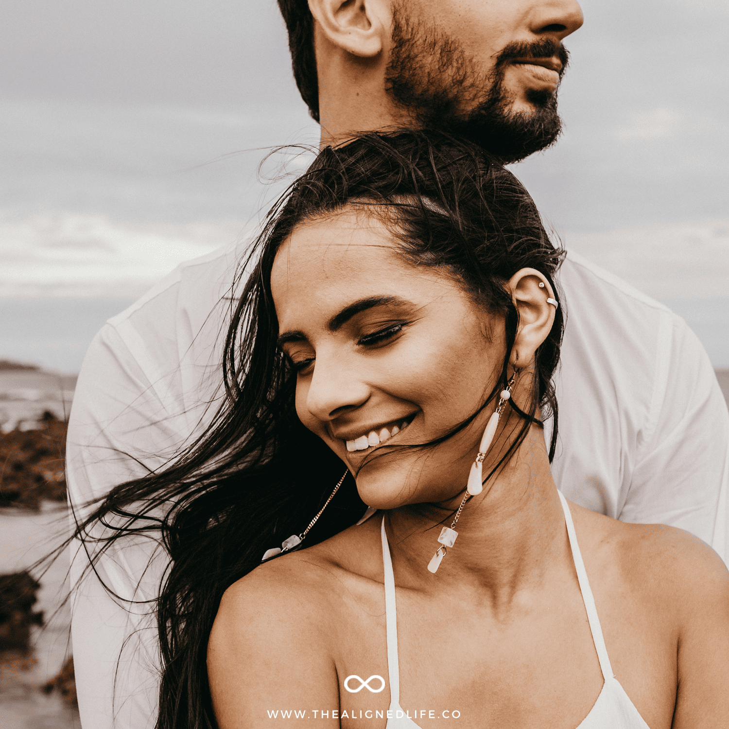 Is Someone Manifesting Me? 5 Signs Someone Is Manifesting You