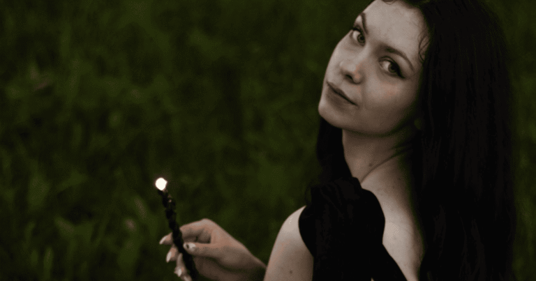 The Best Magick Tips for Witches (for Beginners to Experts!)